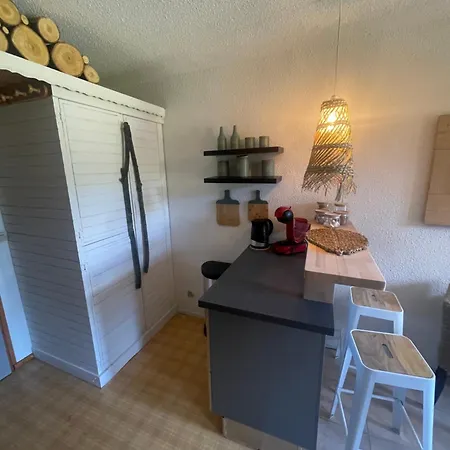 Le Jaillet Apartament